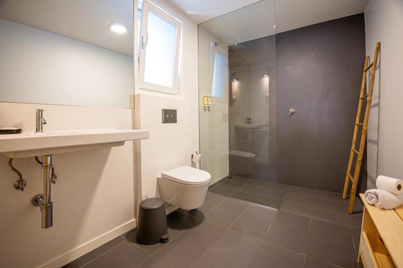 Vago Alcantara Suites Lisbon Luaran gambar